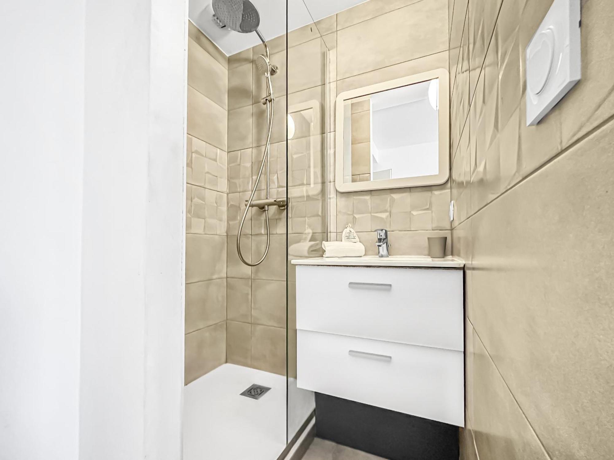 La Coloc Choco - Belle Colocation En Hypercentre / 5 Chambres Privees / Salle De Bains Privative / Proche Gare Et Tram / Wifi Et Netflix Annemasse Extérieur photo