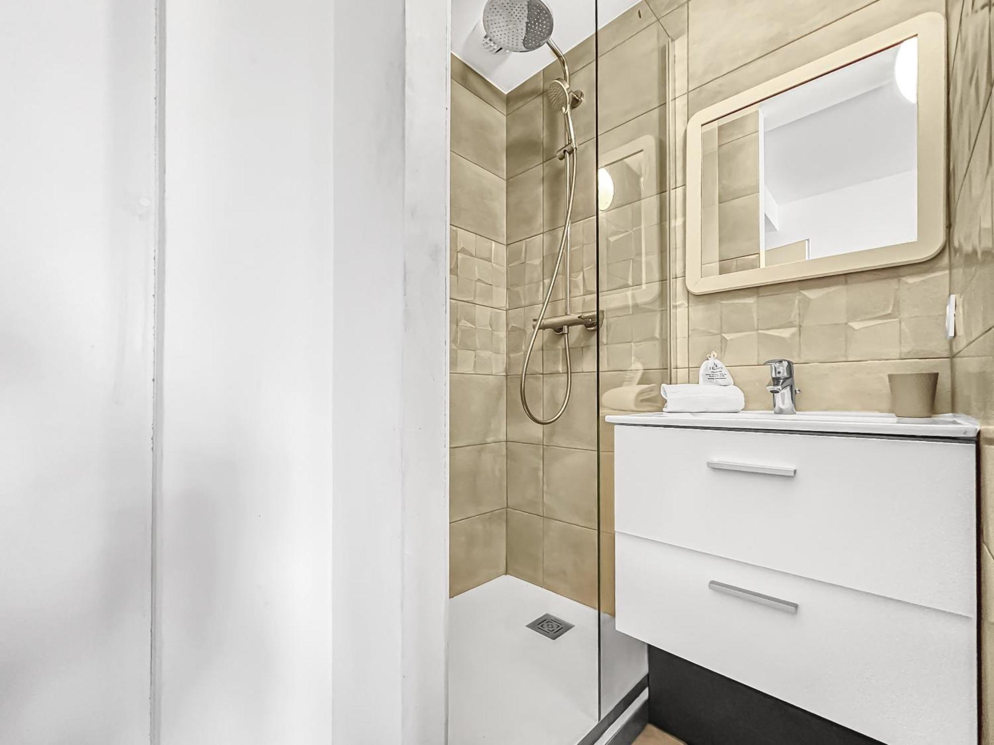 La Coloc Choco - Belle Colocation En Hypercentre / 5 Chambres Privees / Salle De Bains Privative / Proche Gare Et Tram / Wifi Et Netflix Annemasse Extérieur photo